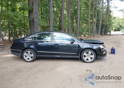 2008 Volkswagen Passat Komfort из США, поврежденный, VIN WVWAK73C38E246732